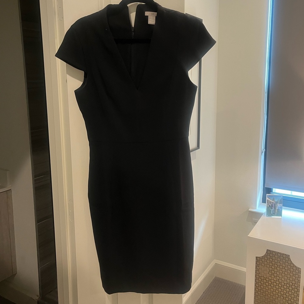 H&M v neck work dress